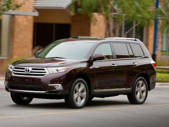 TOYOTA HIGHLANDER 2012 5TDDK3EH2CS137860 image TOYOTA HIGHLANDER 2012 5TDDK3EH2CS137860 image