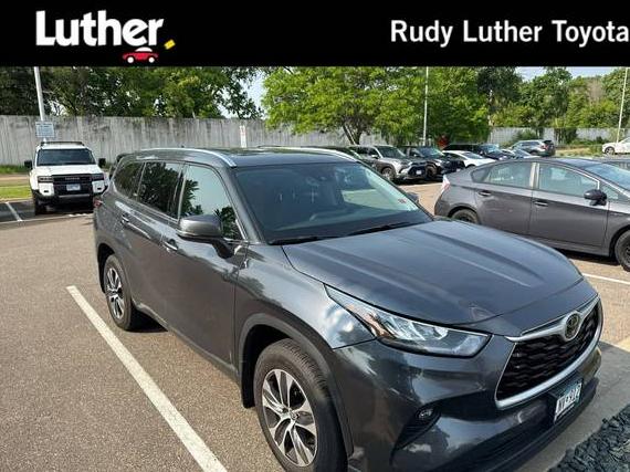 TOYOTA HIGHLANDER 2020 5TDHZRBH3LS521439 image