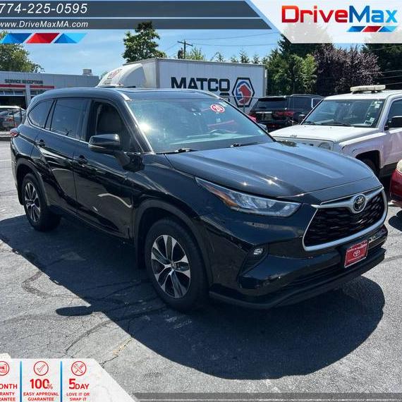 TOYOTA HIGHLANDER 2020 5TDHZRBH2LS001846 image