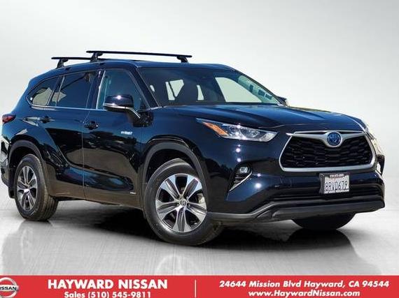 TOYOTA HIGHLANDER 2020 5TDHBRCH8LS503070 image TOYOTA HIGHLANDER 2020 5TDHBRCH8LS503070 image