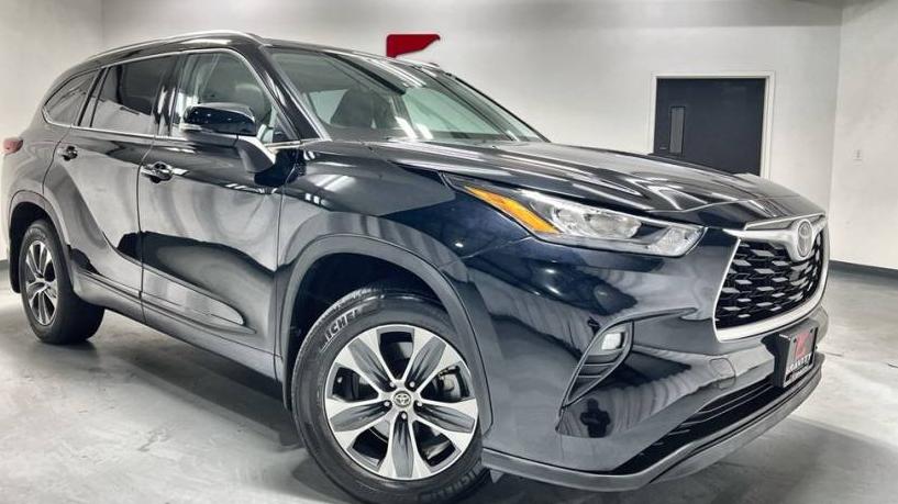 TOYOTA HIGHLANDER 2020 5TDGZRBH9LS050134 image