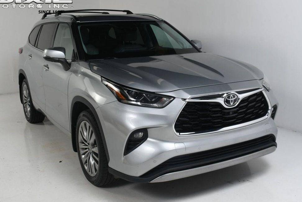 TOYOTA HIGHLANDER 2020 5TDFZRBH2LS054568 image