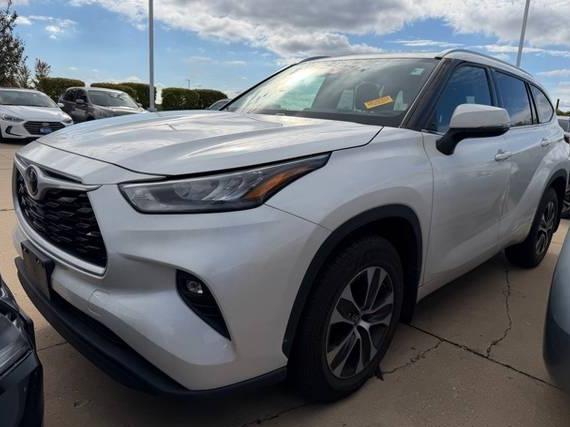 TOYOTA HIGHLANDER 2020 5TDGZRBH0LS049700 image