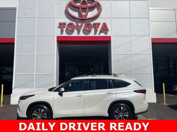 TOYOTA HIGHLANDER 2020 5TDGZRBHXLS002674 image