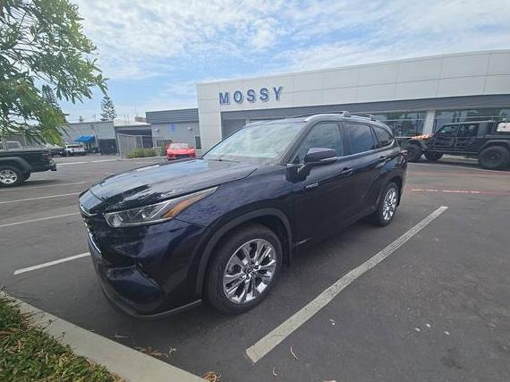 TOYOTA HIGHLANDER 2020 5TDDBRCH4LS014096 image