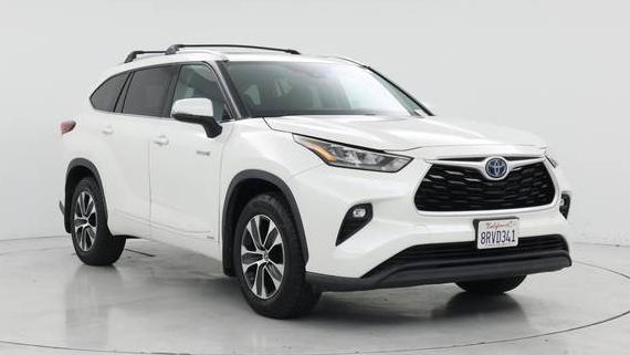 TOYOTA HIGHLANDER 2020 5TDHBRCH4LS503888 image