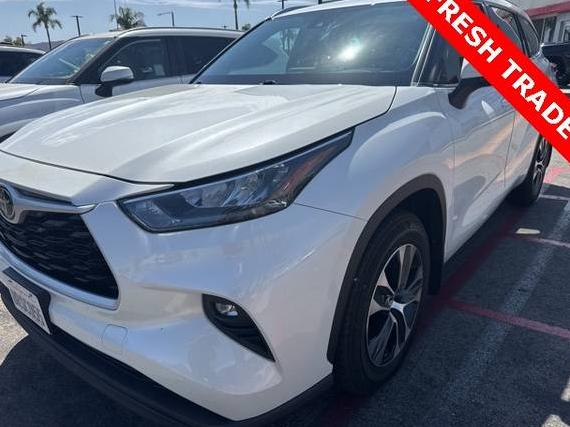 TOYOTA HIGHLANDER 2020 5TDHZRAHXLS508589 image