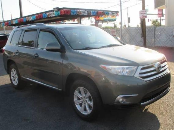 TOYOTA HIGHLANDER 2011 5TDBK3EH0BS090740 image TOYOTA HIGHLANDER 2011 5TDBK3EH0BS090740 image