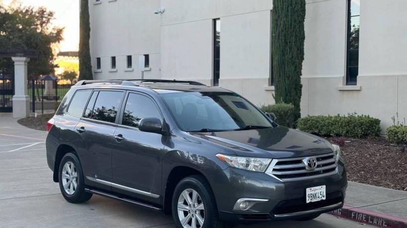 TOYOTA HIGHLANDER 2011 5TDBK3EH6BS079774 image