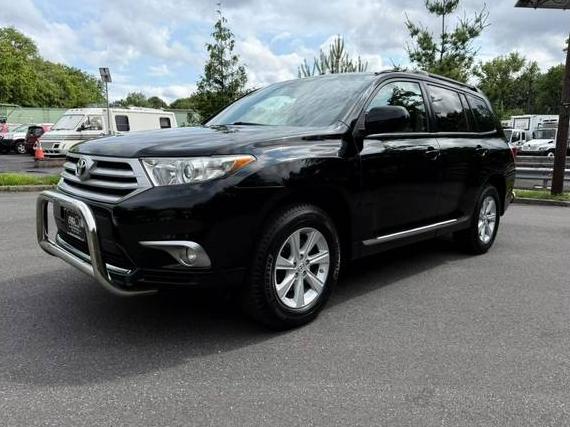 TOYOTA HIGHLANDER 2011 5TDBK3EH8BS062345 image