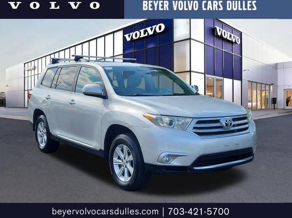 TOYOTA HIGHLANDER 2013 5TDBK3EHXDS189990 image TOYOTA HIGHLANDER 2013 5TDBK3EHXDS189990 image