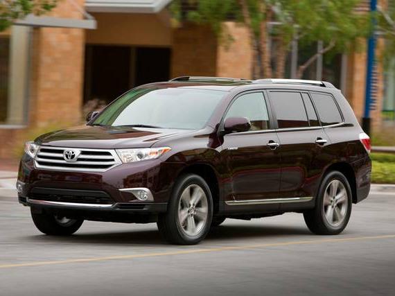 TOYOTA HIGHLANDER 2013 5TDDK3EH8DS228388 image TOYOTA HIGHLANDER 2013 5TDDK3EH8DS228388 image