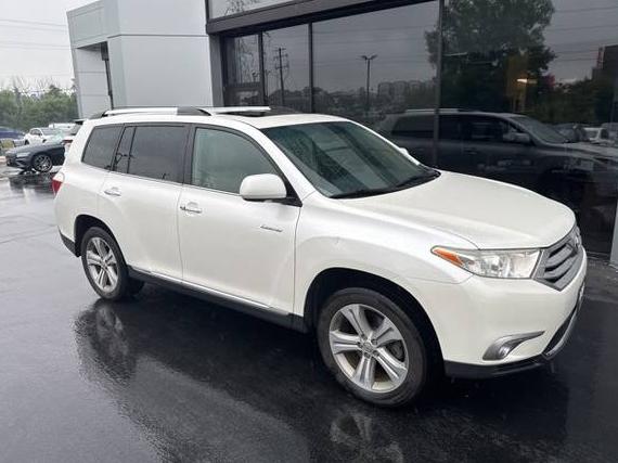 TOYOTA HIGHLANDER 2013 5TDDK3EH1DS256808 image