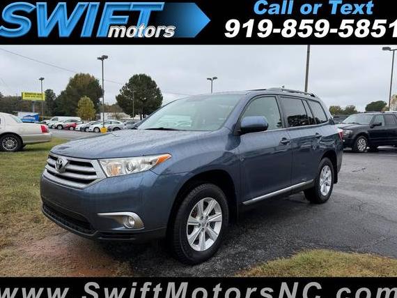 TOYOTA HIGHLANDER 2013 5TDBK3EH6DS258769 image TOYOTA HIGHLANDER 2013 5TDBK3EH6DS258769 image