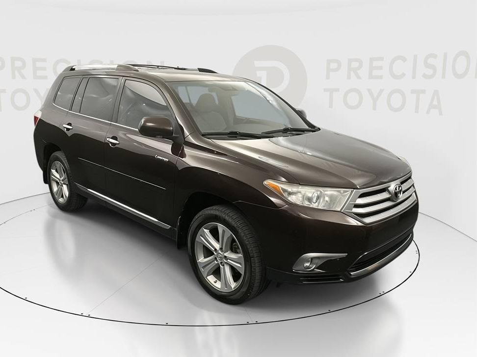 TOYOTA HIGHLANDER 2013 5TDDK3EH4DS234561 image