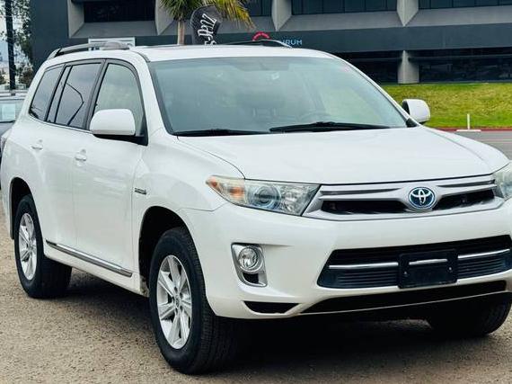 TOYOTA HIGHLANDER 2013 JTEBC3EH5D2016667 image TOYOTA HIGHLANDER 2013 JTEBC3EH5D2016667 image