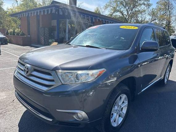TOYOTA HIGHLANDER 2013 5TDBK3EH4DS272072 image TOYOTA HIGHLANDER 2013 5TDBK3EH4DS272072 image