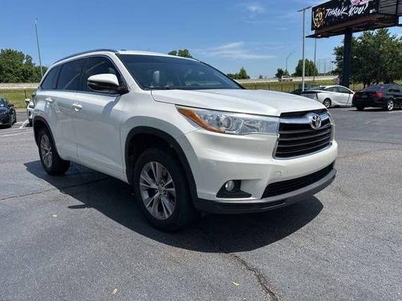 TOYOTA HIGHLANDER 2015 5TDKKRFH4FS116019 image