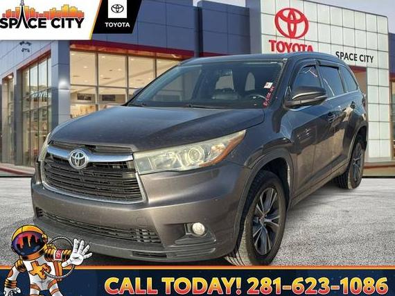 TOYOTA HIGHLANDER 2015 5TDKKRFH9FS071806 image TOYOTA HIGHLANDER 2015 5TDKKRFH9FS071806 image
