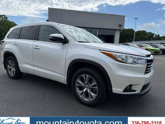 TOYOTA HIGHLANDER 2015 5TDJKRFH5FS183871 image TOYOTA HIGHLANDER 2015 5TDJKRFH5FS183871 image