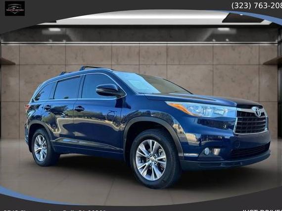 TOYOTA HIGHLANDER 2015 5TDKKRFH4FS054346 image