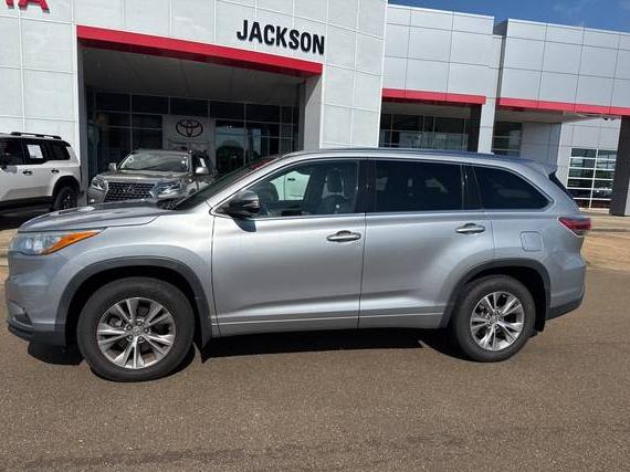 TOYOTA HIGHLANDER 2015 5TDJKRFH8FS134079 image
