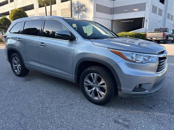 TOYOTA HIGHLANDER 2015 5TDKKRFH0FS096433 image TOYOTA HIGHLANDER 2015 5TDKKRFH0FS096433 image