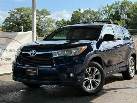 TOYOTA HIGHLANDER 2015 5TDBKRFH5FS187911 image