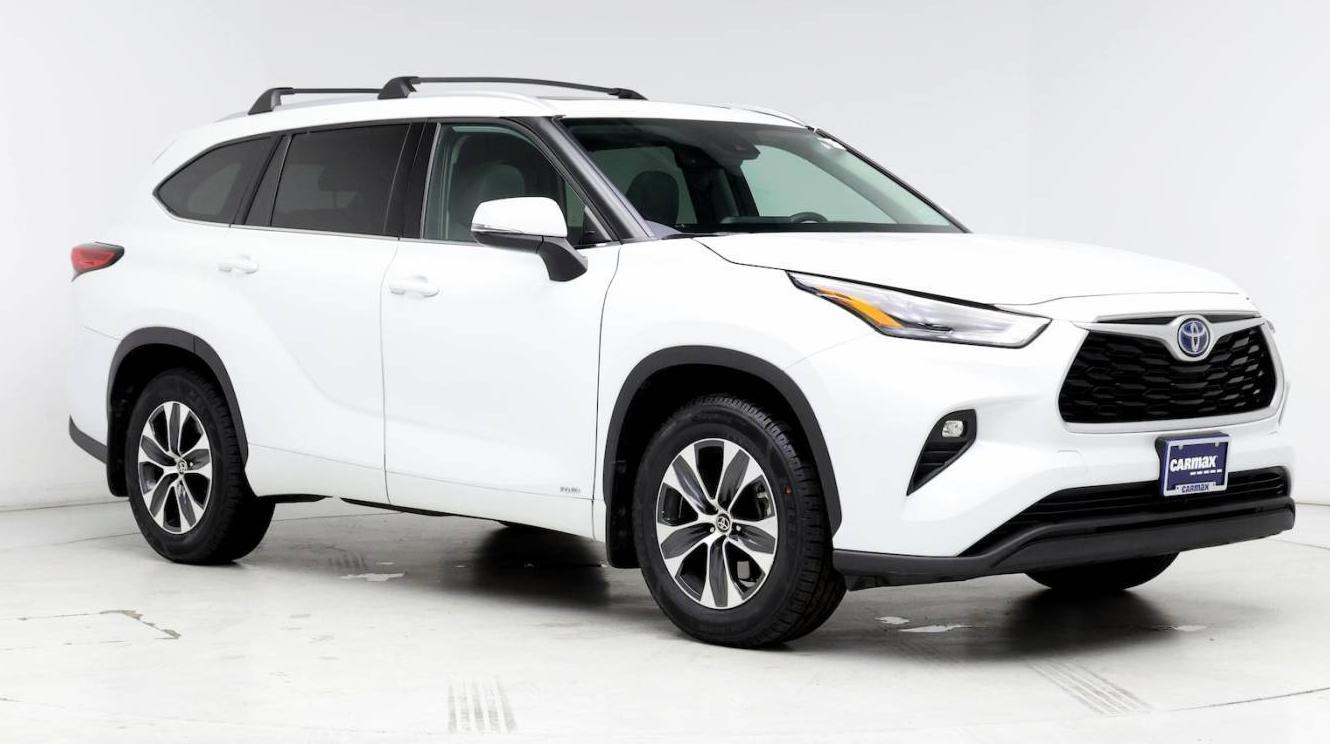 TOYOTA HIGHLANDER 2022 5TDHBRCH1NS557068 image