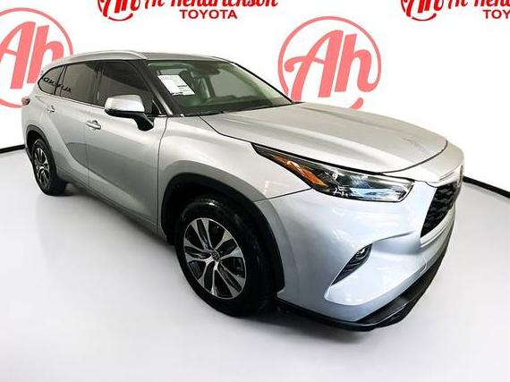 TOYOTA HIGHLANDER 2022 5TDGZRAH2NS543092 image