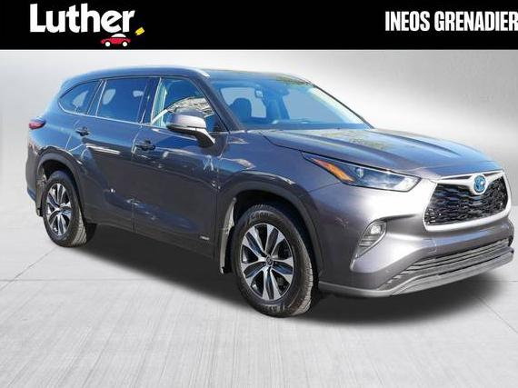 TOYOTA HIGHLANDER 2022 5TDHBRCH2NS558410 image