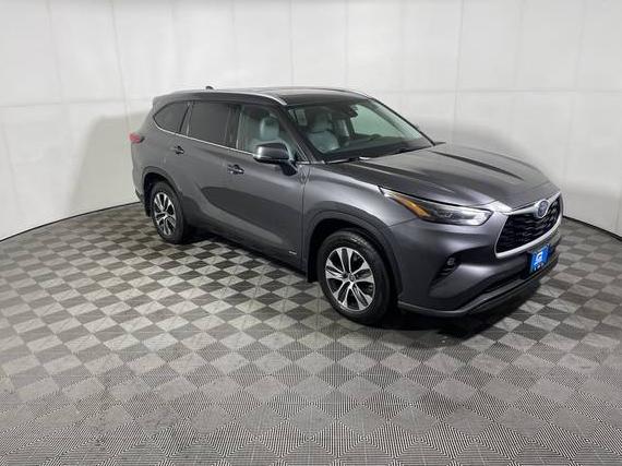 TOYOTA HIGHLANDER 2022 5TDGBRCH5NS548904 image TOYOTA HIGHLANDER 2022 5TDGBRCH5NS548904 image