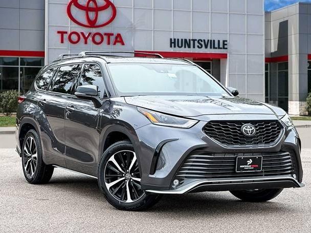 TOYOTA HIGHLANDER 2022 5TDJZRBHXNS178052 image