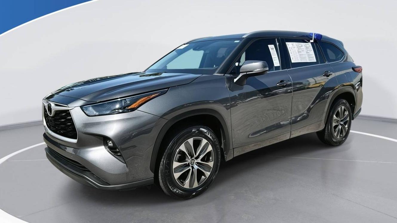 TOYOTA HIGHLANDER 2022 5TDGZRAH9NS554395 image