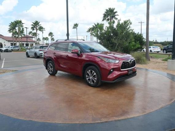 TOYOTA HIGHLANDER 2022 5TDHZRBH6NS170979 image TOYOTA HIGHLANDER 2022 5TDHZRBH6NS170979 image