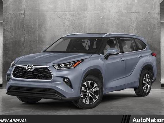 TOYOTA HIGHLANDER 2022 5TDGZRAH8NS117777 image