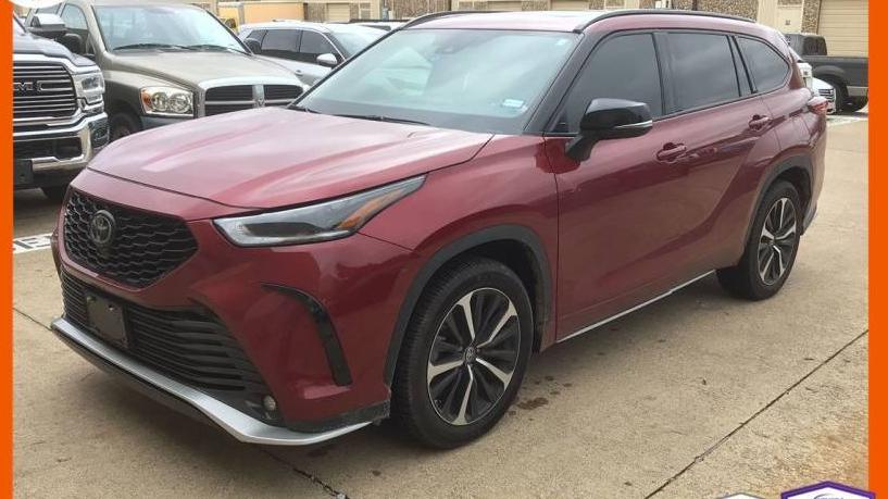 TOYOTA HIGHLANDER 2022 5TDLZRAH5NS101714 image