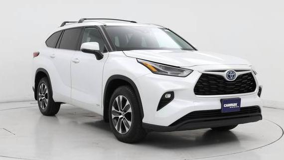 TOYOTA HIGHLANDER 2022 5TDHBRCH8NS550277 image