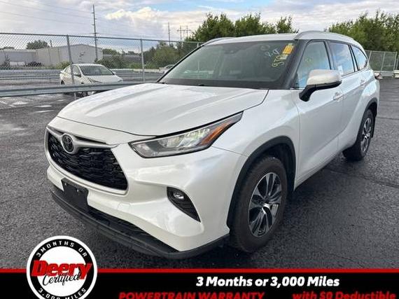 TOYOTA HIGHLANDER 2022 5TDGZRBH6NS560332 image