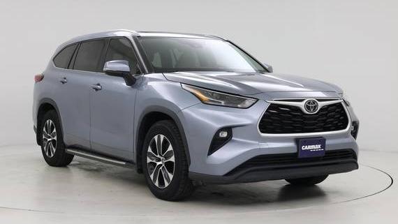 TOYOTA HIGHLANDER 2022 5TDGZRAH1NS116129 image