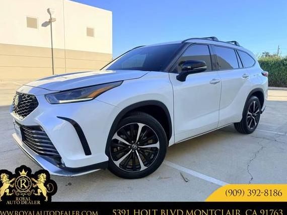 TOYOTA HIGHLANDER 2022 5TDJZRAHXNS118113 image TOYOTA HIGHLANDER 2022 5TDJZRAHXNS118113 image