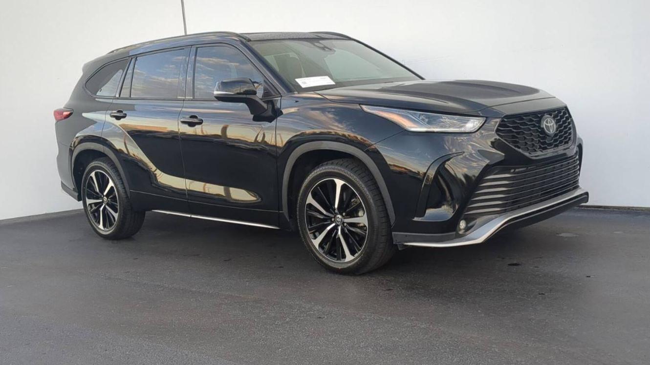 TOYOTA HIGHLANDER 2022 5TDLZRAH2NS101847 image