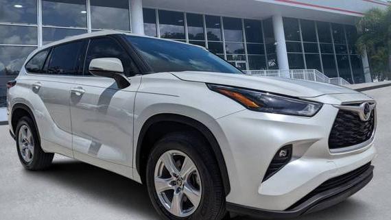 TOYOTA HIGHLANDER 2022 5TDZZRAH7NS115513 image
