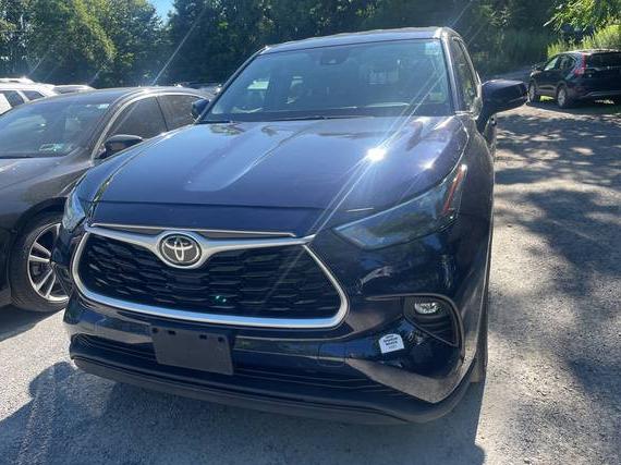TOYOTA HIGHLANDER 2022 5TDBZRBH9NS587325 image