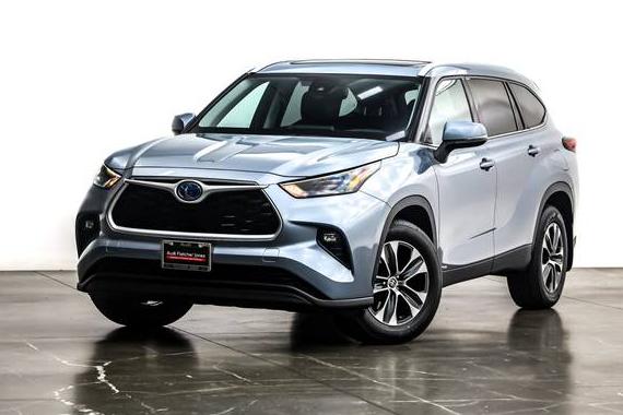 TOYOTA HIGHLANDER 2022 5TDHBRCH5NS095369 image