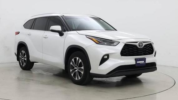 TOYOTA HIGHLANDER 2022 5TDGZRBH3NS587004 image