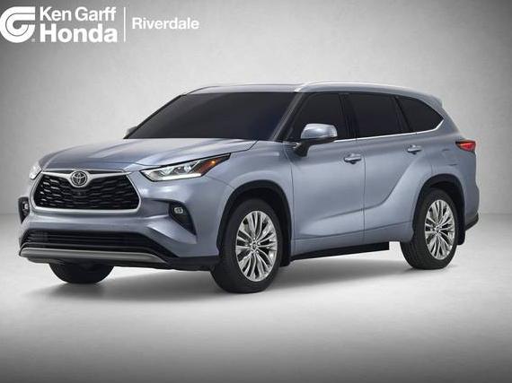 TOYOTA HIGHLANDER 2022 5TDHZRBH4NS578834 image