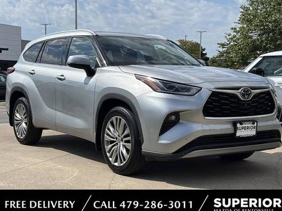 TOYOTA HIGHLANDER 2022 5TDFZRBH7NS253439 image TOYOTA HIGHLANDER 2022 5TDFZRBH7NS253439 image