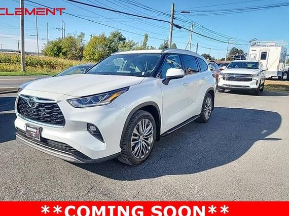 TOYOTA HIGHLANDER 2022 5TDFZRBH1NS181539 image TOYOTA HIGHLANDER 2022 5TDFZRBH1NS181539 image