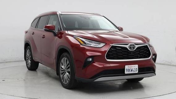 TOYOTA HIGHLANDER 2022 5TDFZRBH8NS174975 image
